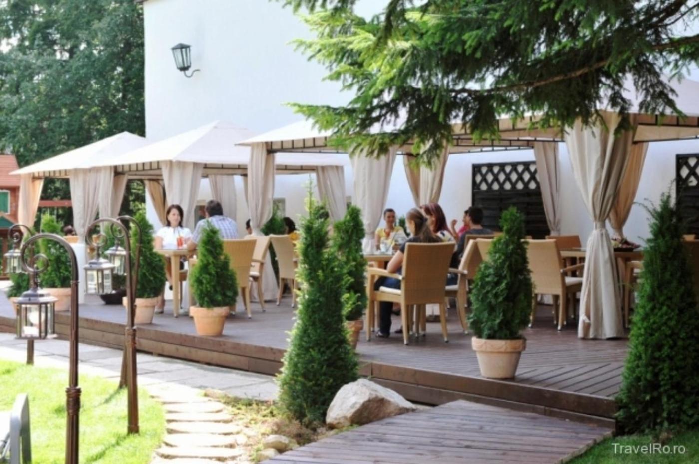 Alpin Aparthotel 2302 Poiana Brasov Eksteriør bilde